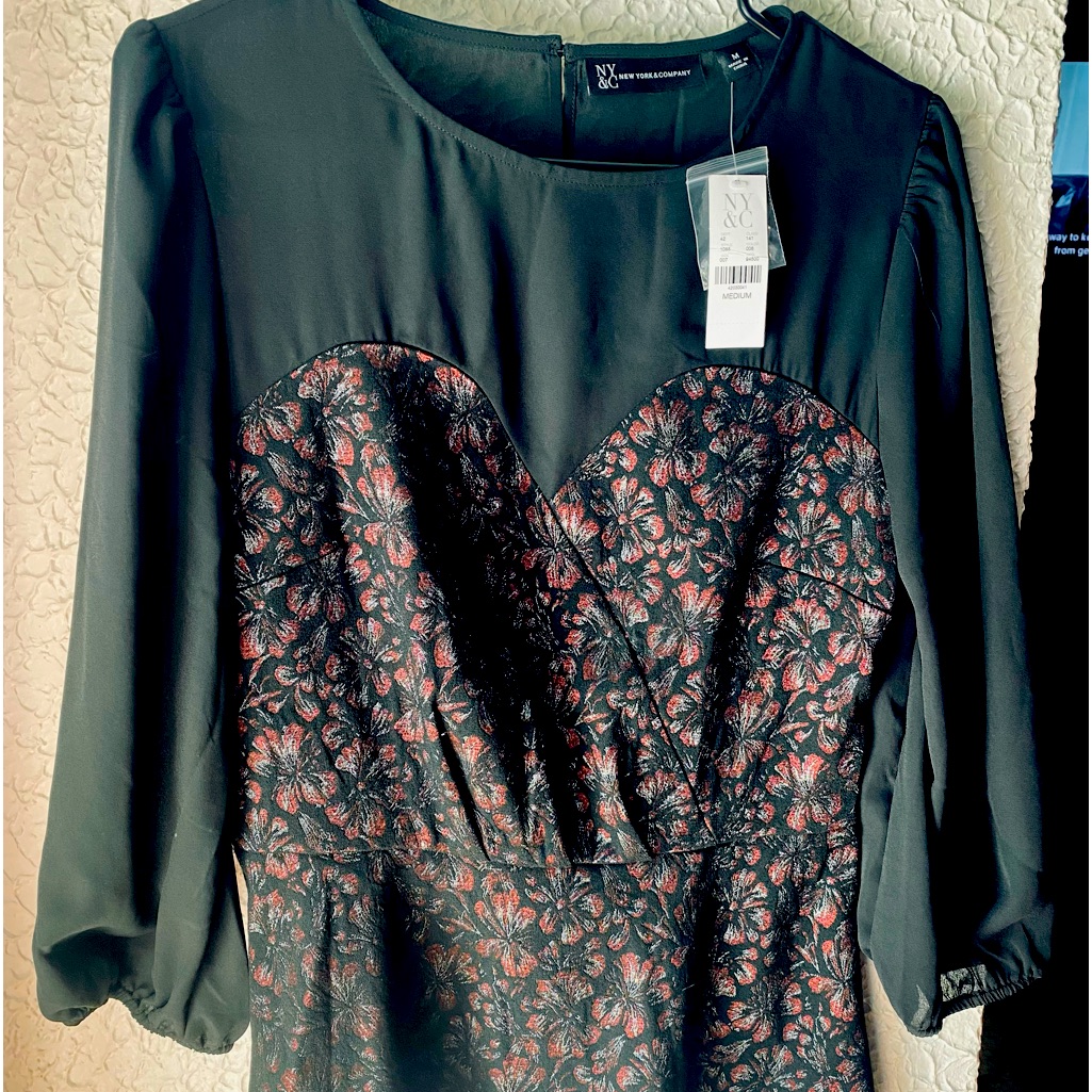 Nwt Ny&Co Women's Dress Tops, Size Medium.
